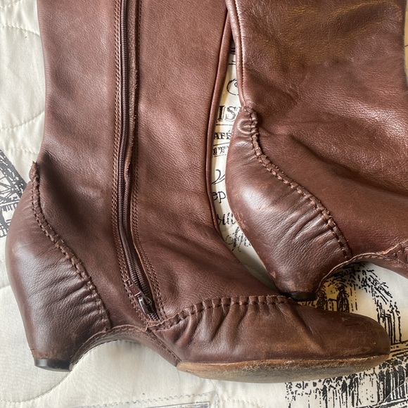 Corso Como Brown Leather handmade in Brazil boots - Picture 4 of 10